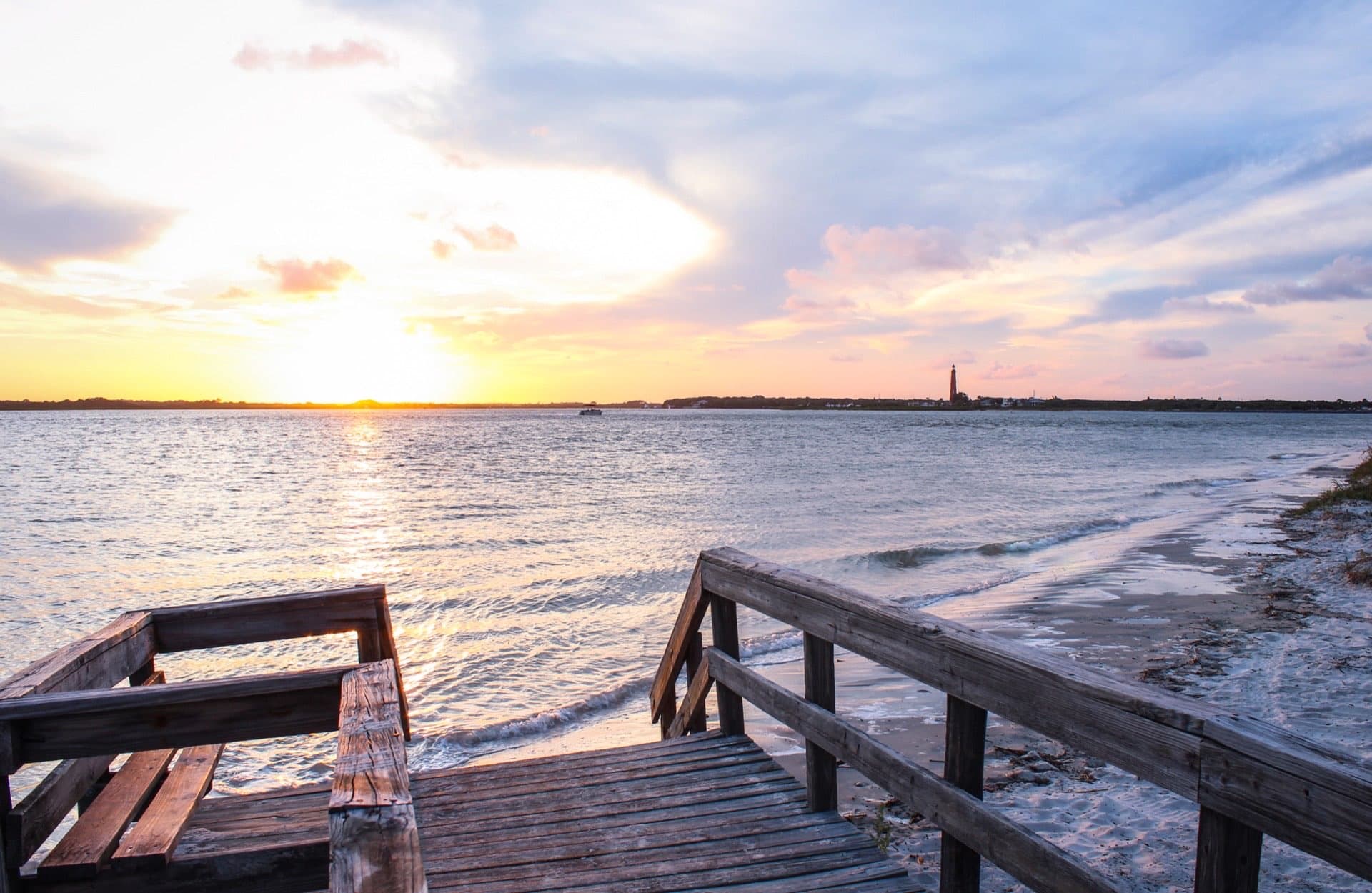 New Smyrna Beach real estate scene related to Your Guide to Waterfront Living in New Smyrna Beach